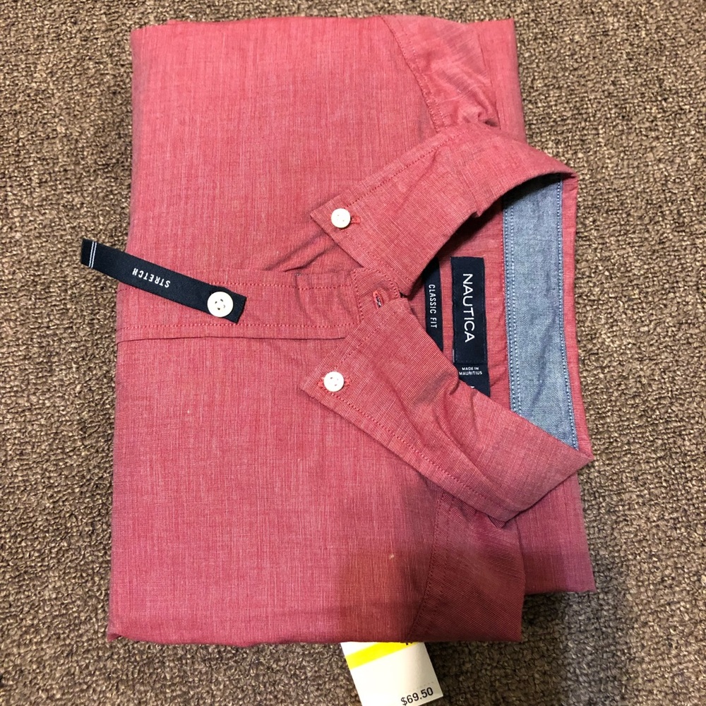 New Mens Náutica Classic fit size M. Biking red